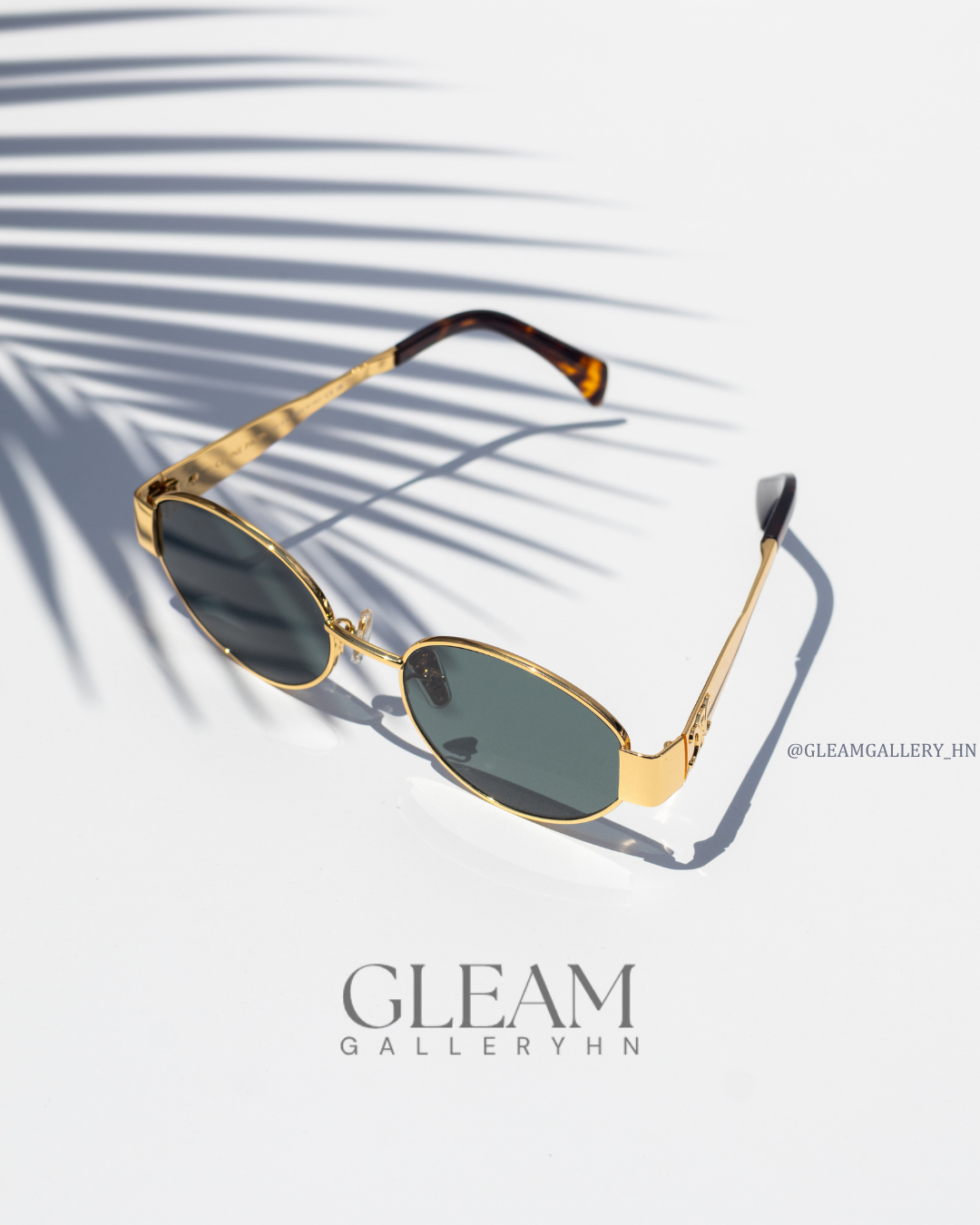 CELINE TRIOMPHE OVAL GOLD GREEN