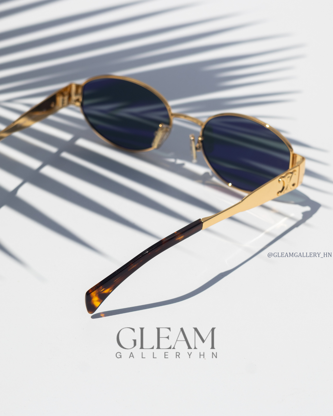 CELINE TRIOMPHE OVAL GOLD GREEN